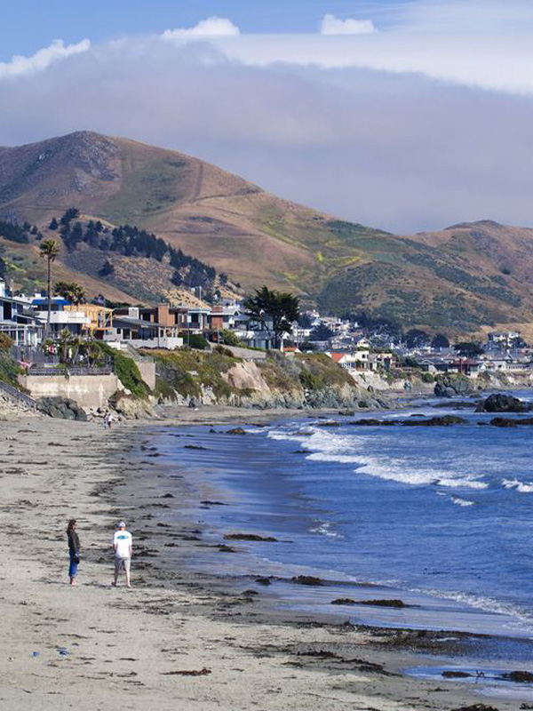 Cayucos shoreline